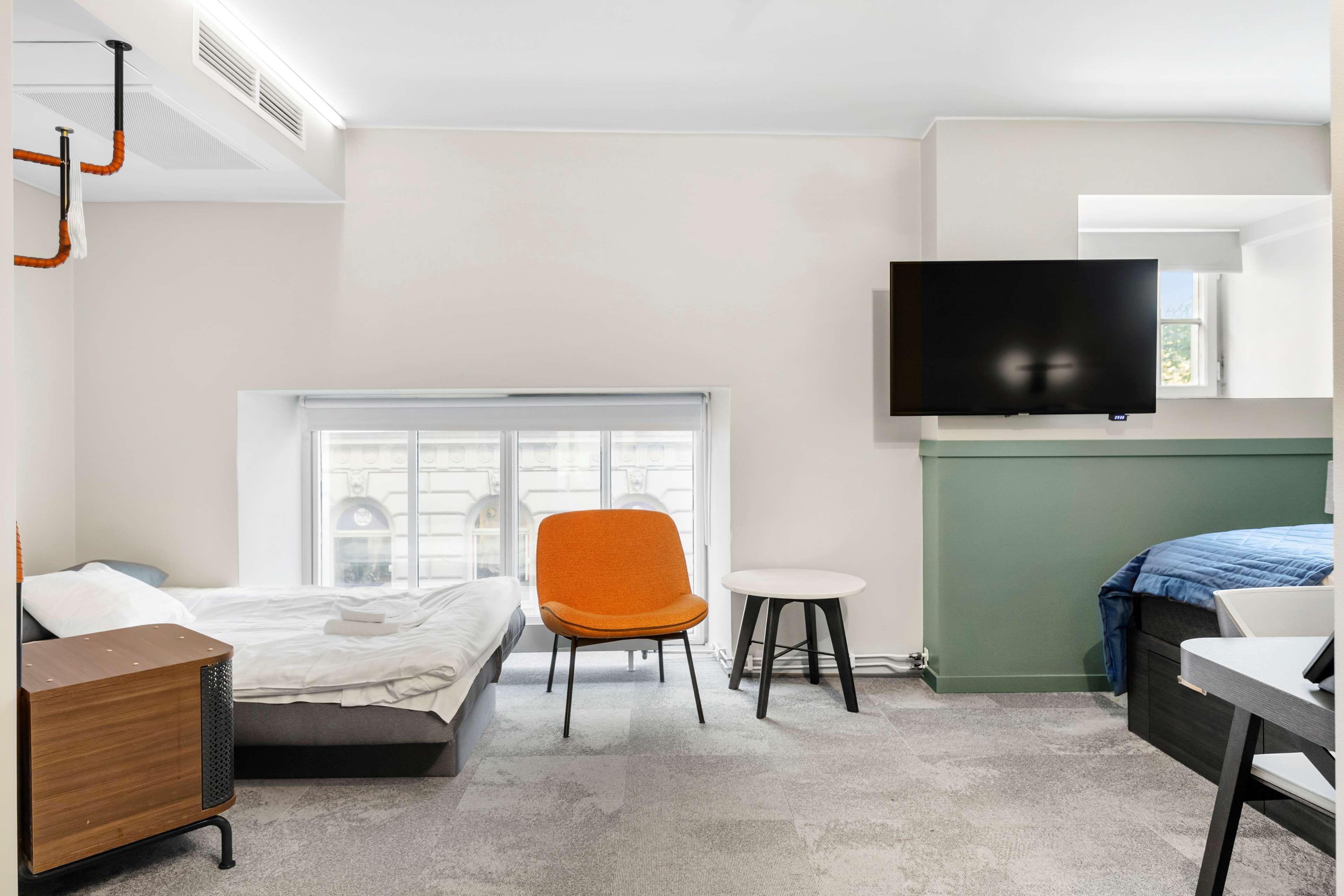 Hotell Western At 108 3*